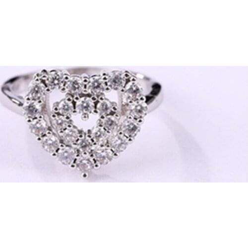 New Hot Charm Women Silver Color Plated Crystal Love Heart Shaped Ring For Womens Zircon Engagement Rings Glamour Jewelry Gifts