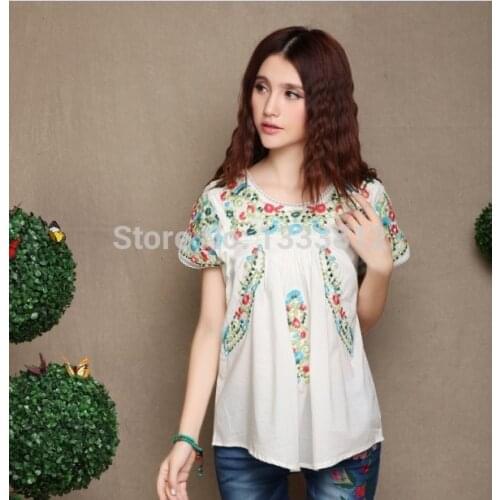 Free shipping Vintage 70s Scallop Top Hippie Mexican BOHO Ethnic Floral Embroidered Blouse Mini Cotton Dress Ladies ChicTops