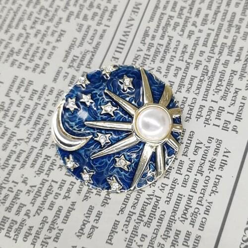 Decoration world European and American retro Baroque Brooch sun and moon star solar system universe female pin