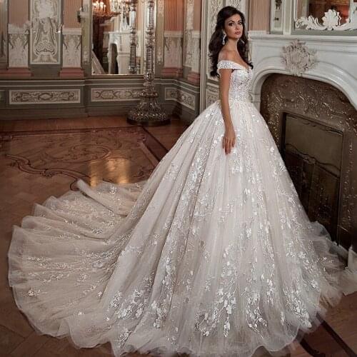 Luxury Ball Gown Wedding Dress 2021 Romantic Sweetheart Off ShoulderAppliques Lace Up Back Princess Bridal Gown Vestido De Noiva