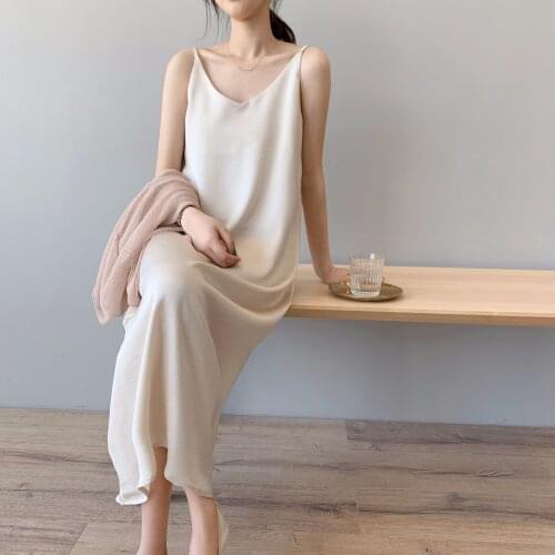 2021 Woman Summer Vintage Dress Satin Sleeveless Spaghetti Strap Straight Solid Color Shiny Sundress Sexy Chiffon Dresses L131