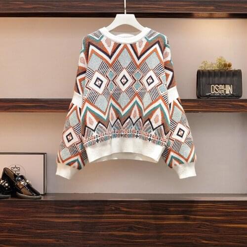 Plus size high quality Sweater Spring Autumn Loose Knitted Sweater Geometric Embroidery Pullover Women O-Neck Sweater female Top