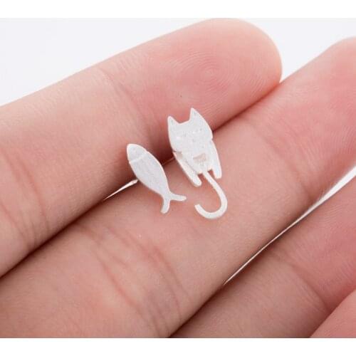 Oly2u Simple Fashion Earrings Jewelry High Quality Cat And Fish Asymmetric Earring For Women Boucle D'oreille Femm