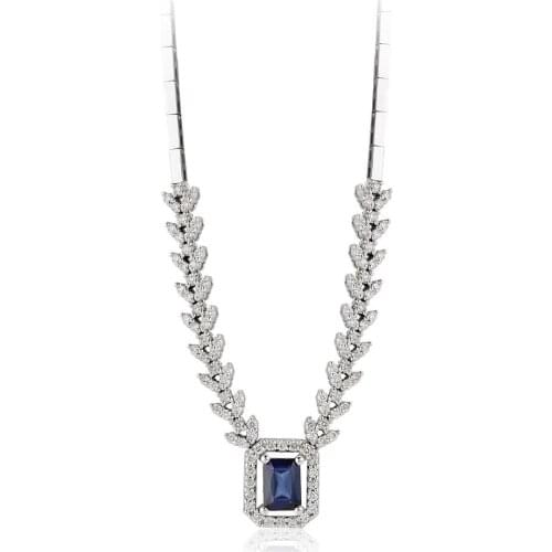 Symbol Gold 2.25 Carat Diamond Sapphire Choker Fashion Jewelry Stylish Brilliant Eye-catching Pendant For Women