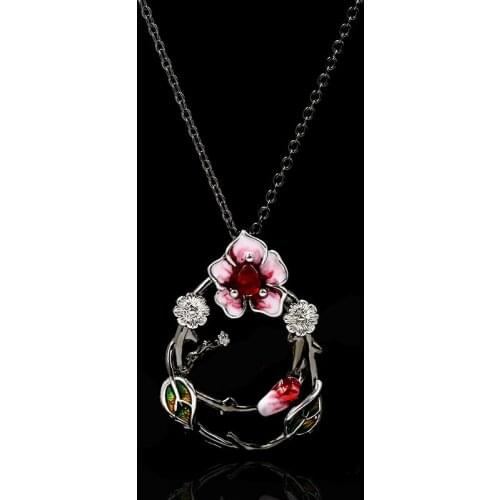 Classic Hollow Enamel Pink Peach Blossom Pendant New 925 Silver Ladies Necklace Flower Jewelry Sweater Chain Necklaces for Women