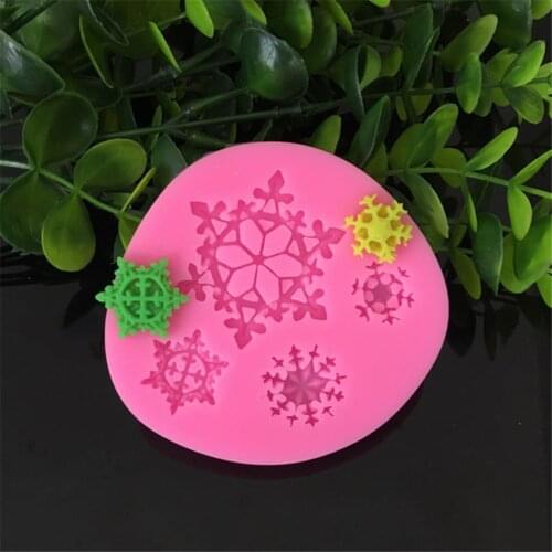 3D Christmas Snowflake Flower Silicone Soap Molds Bakeware Mold for Cupcake Chocolate Soap 3D Fondant Cake Decoration Tools