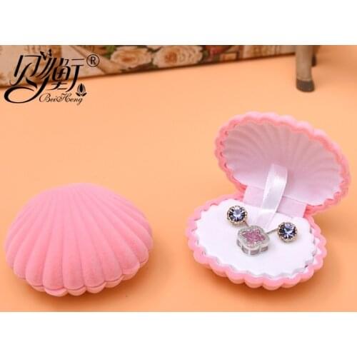 Earring Shell Jewelry Box Small Gift Box Wedding Engagement Ring Case Velvet Shell Jewelry Storage Case Earrings For Wedding