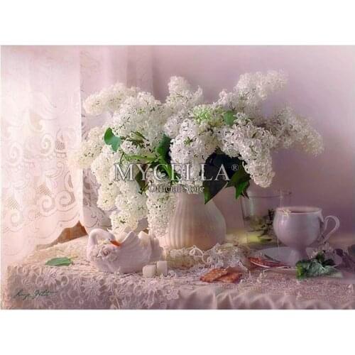 5D DIY Diamond Painting Flowers Full Round Diamond Embroidery Cross Stitch White Floral Vase On Table Needlework Home Decorative