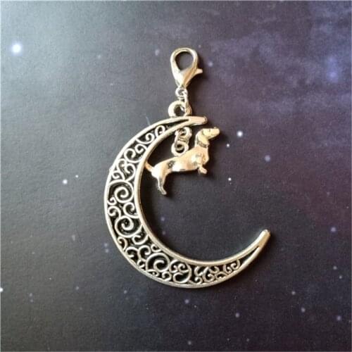 1 Pcs Moon and Dachshund Clip On Charm Dachshund Lobster Buckle, Antique Silver Color Fashion Jewelry Accessories Animal Jewelry