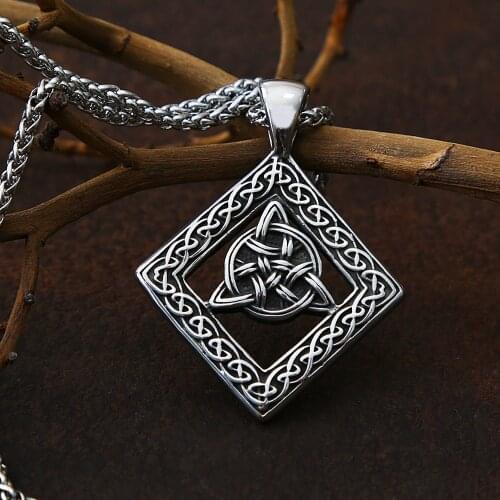 Vintage Stainless Steel Viking Odin Rune Necklace For Men Punk Hip Hop Celtics Knot Necklace Pendant Fashion Jewelry Mens Chain