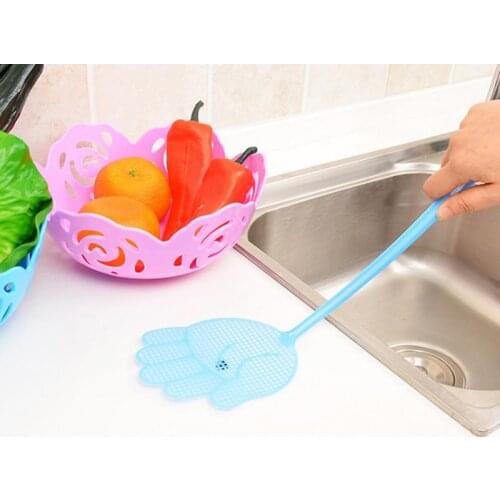 4Color Plastic Insect Prevent Fly Swatter Bug Pest Mosquitoes Control Long Handles