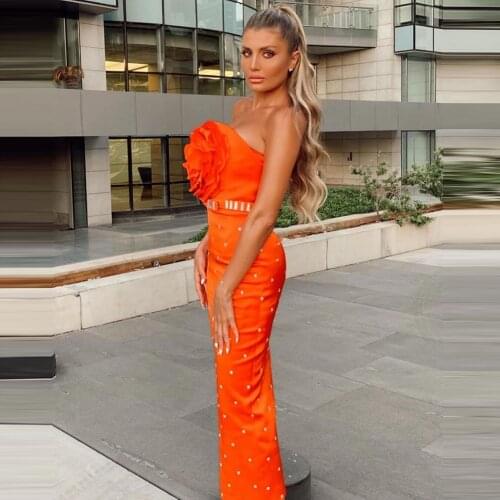 Elegant Orange Evening Gowns Strapless With Big Handmade Flowers Duabi Style Mermaid Prom Dresses Pearls Beaded
