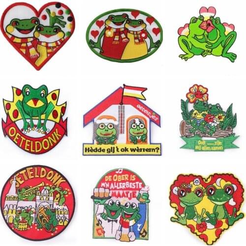 Cute frog Patch For Clothing Iron On Embroidered Patches For Diy Appliques For Kid Clothes On T-shirt Badges Accessories