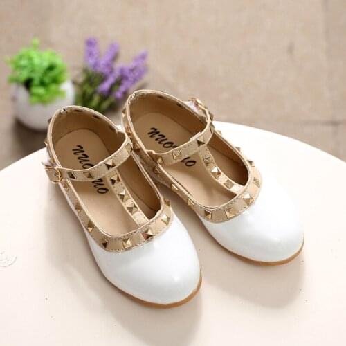 2021 New Girls Sandals Kids Leather Shoes Children Rivets Leisure Sneakers Hot Girls Princess Dance Shoes A-24