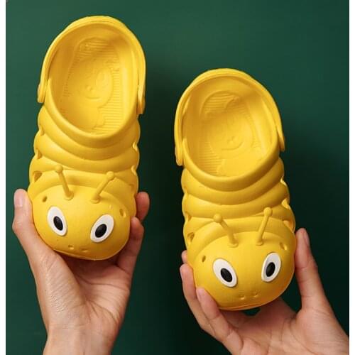 New Fashion Baby Shoes Summer Sandals Boys Girls Cartoon Beach Sandals Slippers Flip Shoes Cute Animals Caterpillar Slippers