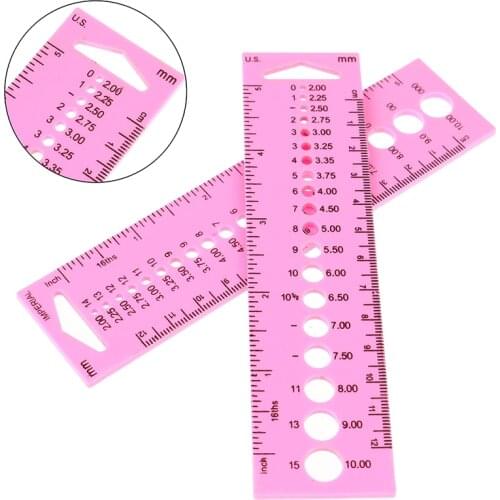 2PCS plastic All In One Measure Ruler For Knitting Needles 2.0-10.0mm Crochet Hook Measure 12CM