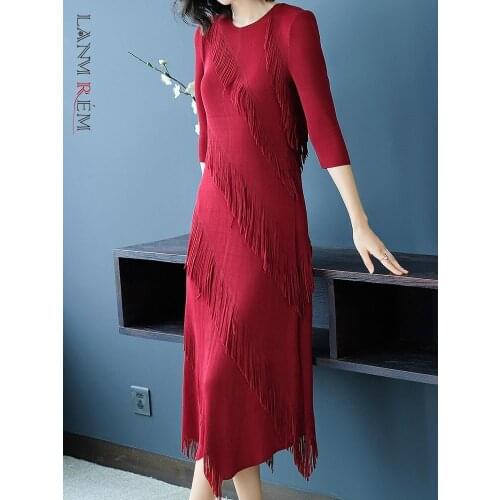 LANMREM Tassel Dresses For Women 2021 Summer Autumn Pleated Long Dress Round Neck Solid Color Female Elegant Clothing 2C2062