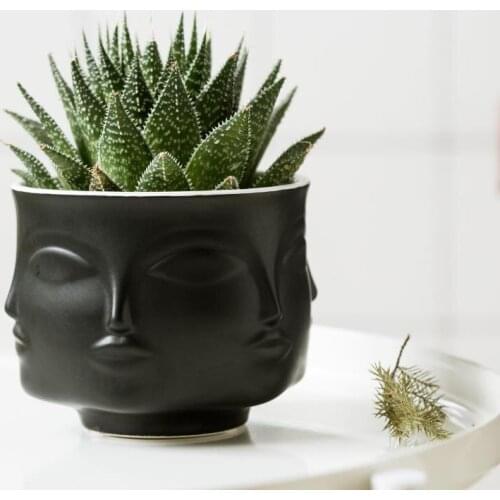 Nordic Storage and Sundry Storage Jar Ceramic Face Lip Vase Luxury Tabletop Ornament