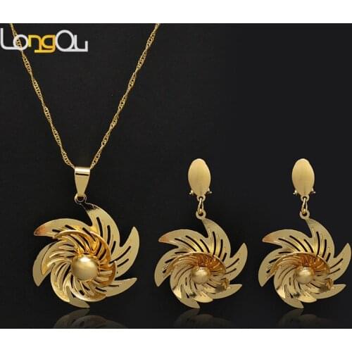 Trendy New Arrivals Dubai wedding Jewelry Sets Windmill Earrings Pendant Complimentary necklace is worn &Quality is very good