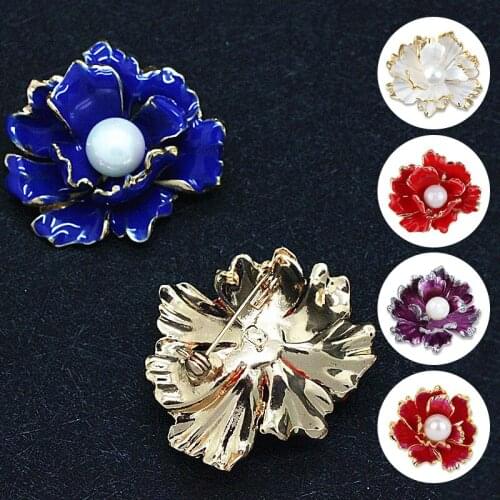 5 Colors Choose Enamel Peony Flowers Brooches for Women Wedding Fashion Pearl Pins Elegant Coat Accessories Gift