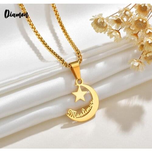 Diamon Customized Stainless Steel Name Necklace Personalized Letter Gold Moon and Star Pendant With Thicker China Nameplate Gift