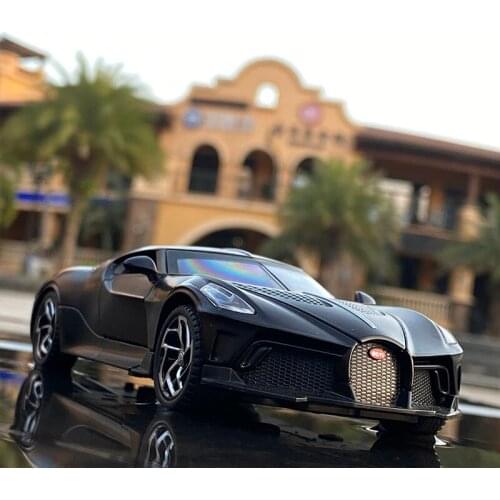 Miniature 1:32 Bugatti Lavoiturenoire Toy Alloy Car Diecasts Model Toy Music Sound And Lighting Return Car Toys For Children
