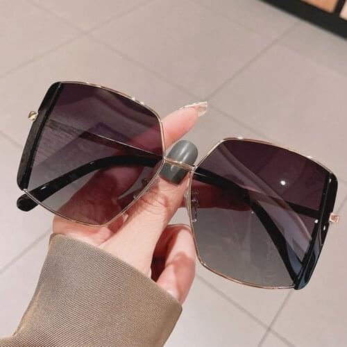 Square Womens Sunglasses Vintage Oversize Square Driving Sun Glasses Female High Quality Metal Gradient Female Glasses Oculos