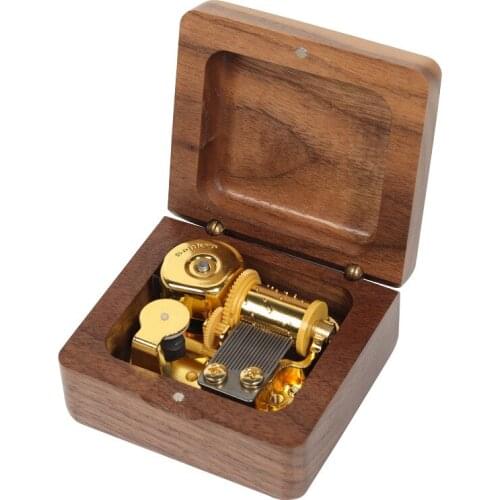 Walnut Spring Music Box / music box / creative birthday gift / Engravable picture