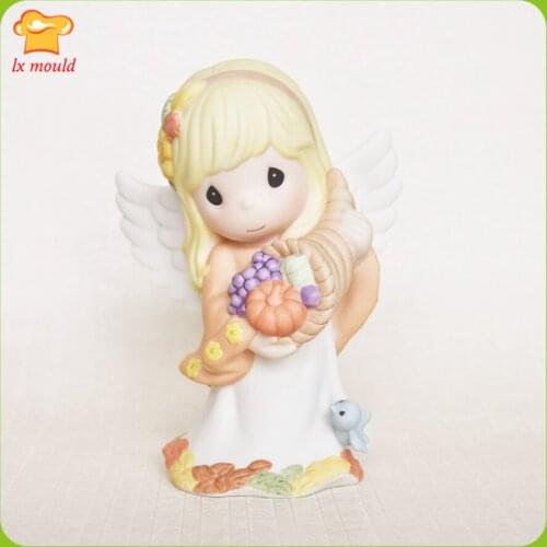 2019 new beautiful angel wings silicone mould mold Christmas religious wedding candle tool