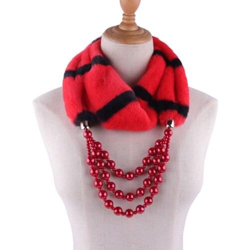2019 Winter Ldaies Pearl Pendant Necklace Scarves Collar Women Warm Faux Fur Pendants Scarves With Fake Pearl Female Echarpe
