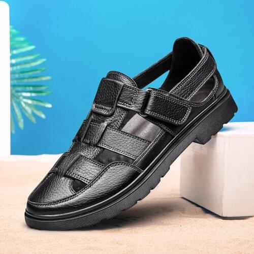 Summer Men Sandals Leisure Beach Men Casual Shoes High Quality Genuine Leather Hollow Out Mens Sandals Breathable Cool Slippers