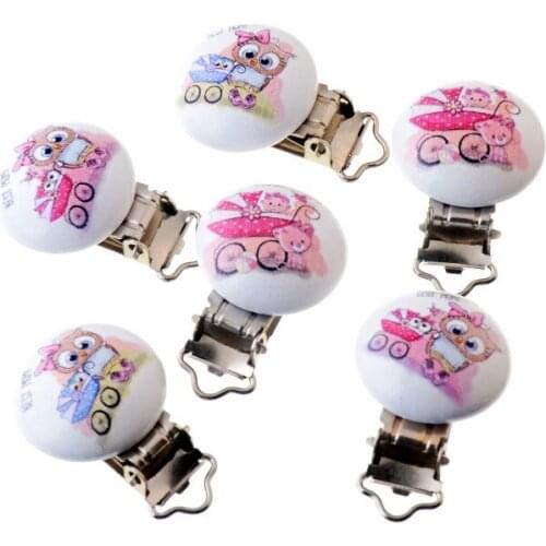 5PCs Baby Pacifier Clips Lovely Cartoon Pattern White Wood Metal Holders Cute Infant Soother Clasps Funny Accessories