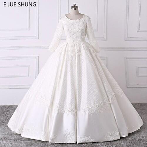 E JUE SHUNG Ball Dresses