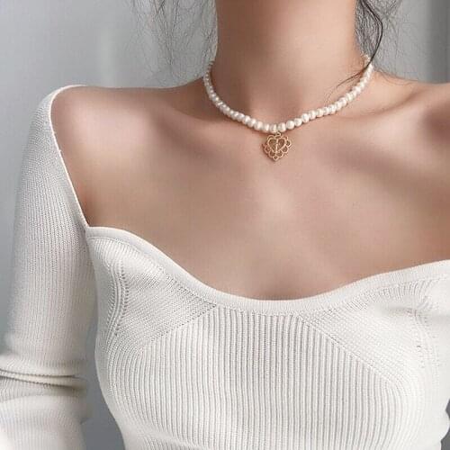 Punk Gothic Harajuku Pearl Chain Hollow Heart Shaped Pendant Retro Court Cross Choker Necklace Fashion Jewelry for Women Girls