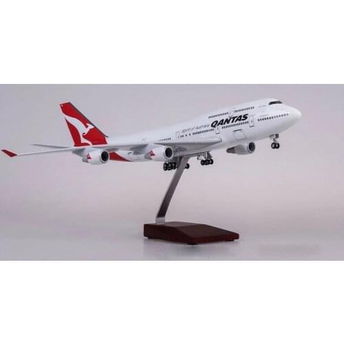 1/150 Scale Aircraft Model 47cm B747-400 Australian Airlines W/LED Voice Light Plane Model Toy