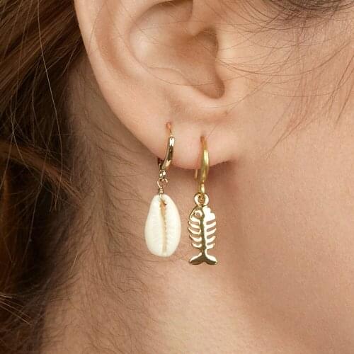 New Women Ins Jewelry Popular Set Earrings Natural Shell Alloy Hollow Fish Bone Earrings 2 Pieces Set