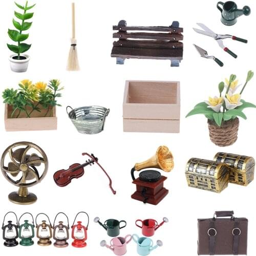 Watering Can Scissors Shovel Fan Wooden Chair Flower In Pot Kerosene Lamp Violin Bathtub 1:12 Dollhouse Decoration Accessories