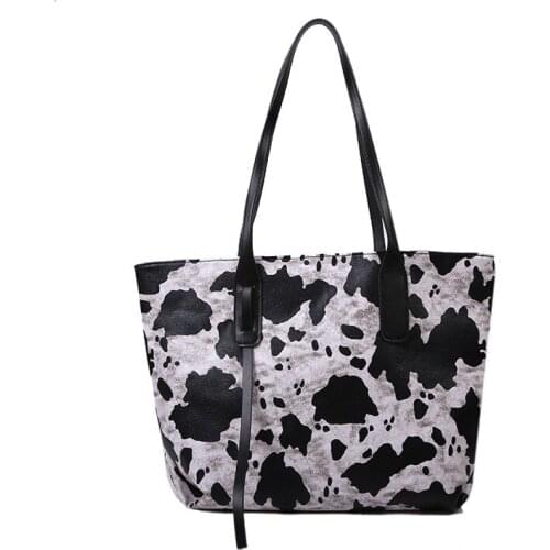 Women Messenger Bags Leather Casual Tassel Handbags Female Designer Bag Vintage Big Size Tote Shoulder Bag High Quality bolsos