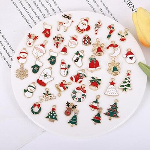 1 Set Christmas Style Pendant Decor Exquisite Stylish Alloy Delicate DIY Pendant for Girls