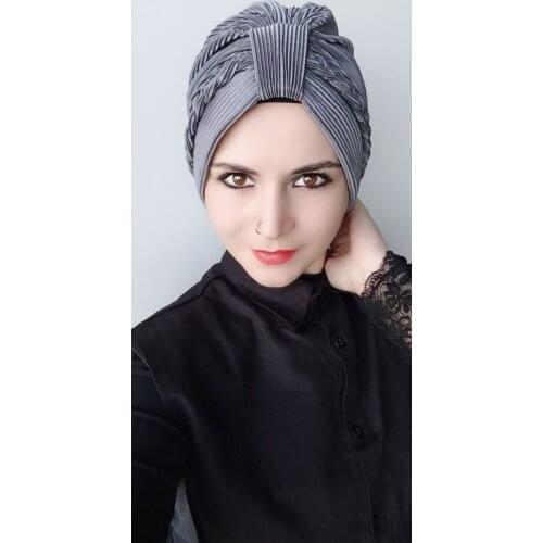 Women Smoked Piliseli Auger Bone