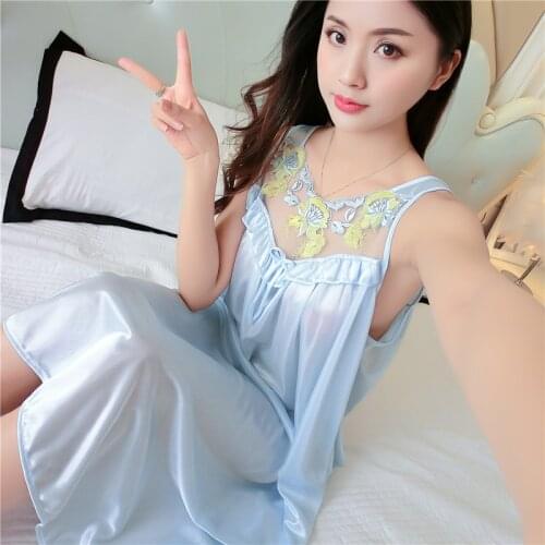 Women Long Sexy Nightwear Satin Sleepwear Silk Spaghetti Strap Sleepshirts Plus Size Nightdress Lingerie Night Wear Dress Gown