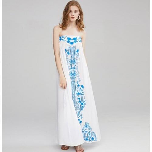 Summer new fashion womens dress bohemian travel vacation beach wrapped chest dress retro embroidered word collar long dress