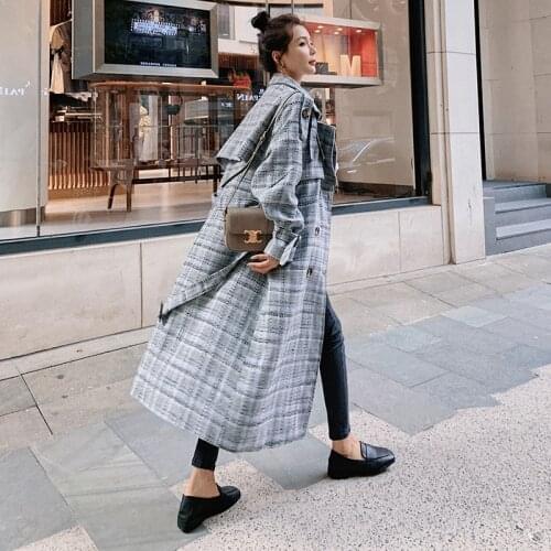 Retro Temperament Fashion Jacket Womens Plaid Woolen Coat 2021 Winter New Long Loose Rabbit Fur Thick Double-Breasted Lapel