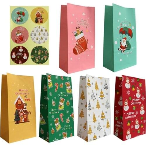 H55A 24pcs Christmas Goody Bags Classic Holiday Treat Bag Candy Gift Paper Bags with Seal Sticker for Classrooms Xmas Party