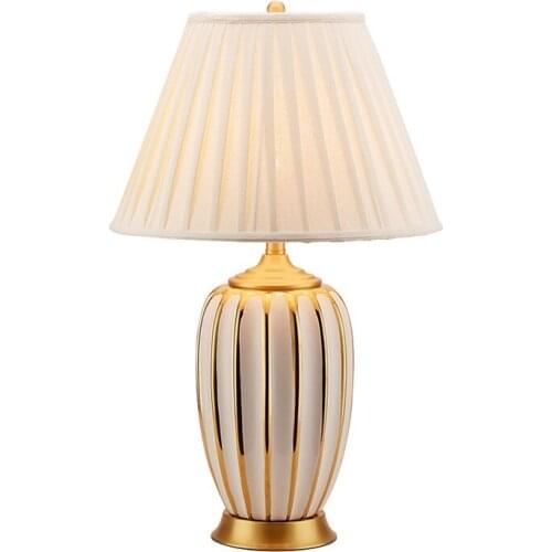 Post Modern American Style Ceramic Table Lamp for Bedroom Bedside Lamp European Style Living Room Lamps