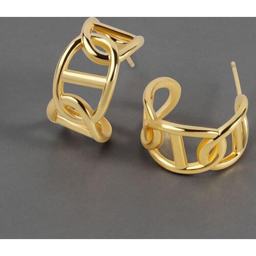 QMCOCO 2021 Korean Style INS 925 Silver Stud Earrings New Fashion Hollow Out Geometric Vintage Gold Plated Party Jewelry