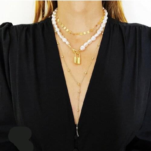 New Baroque Pearl Necklace Simple Retro Exaggerated Ladies Necklace