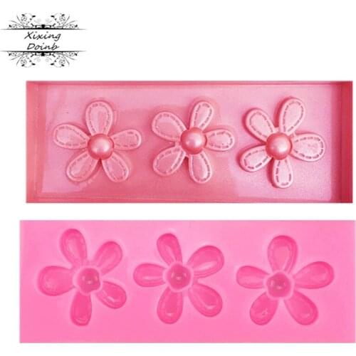 1Pcs Five petal flower shaped silicone jelly mold cake decoration tool candy chocolate fudge mold