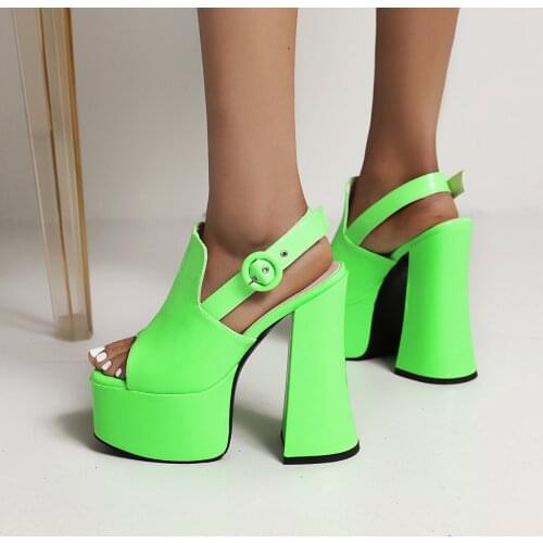 Summer Women Clear Heels Buckle Sandals Fashion Sexy Green New Peep toe Party Shoes Sandals Waterproof Block heels Consice 35-46