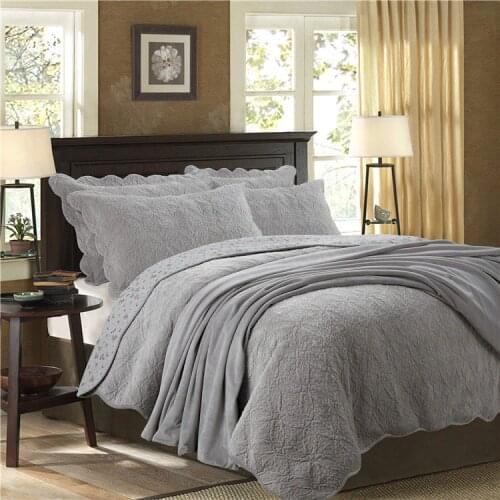 Queen Size Quilt Bedding Set Reversible 3 Pieces Quilt Coverlets Ultra Soft Fleece Warm Bedspread Pillow shams Blue Gray Brown